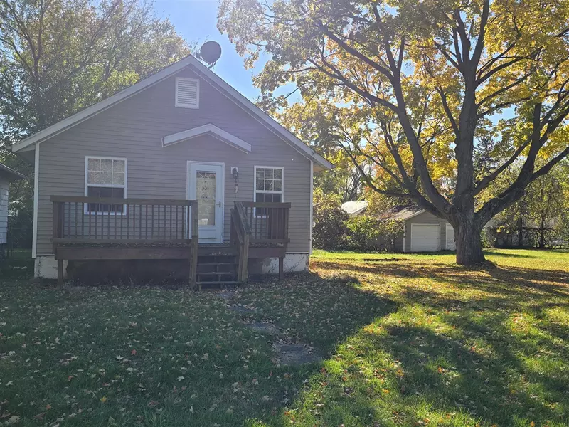 41 Avenue B, Springfield, MI 49037