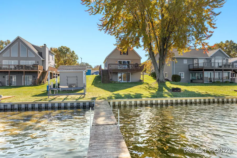 17300 Warrior Dr Drive, Howard City, MI 49329-9160