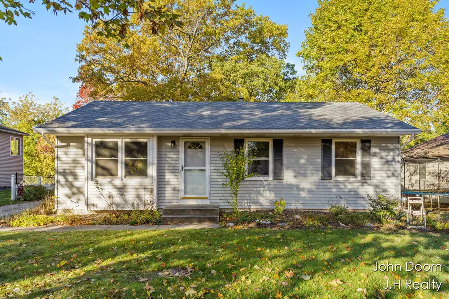 3551 Fuller Avenue, Grand Rapids, MI 49525
