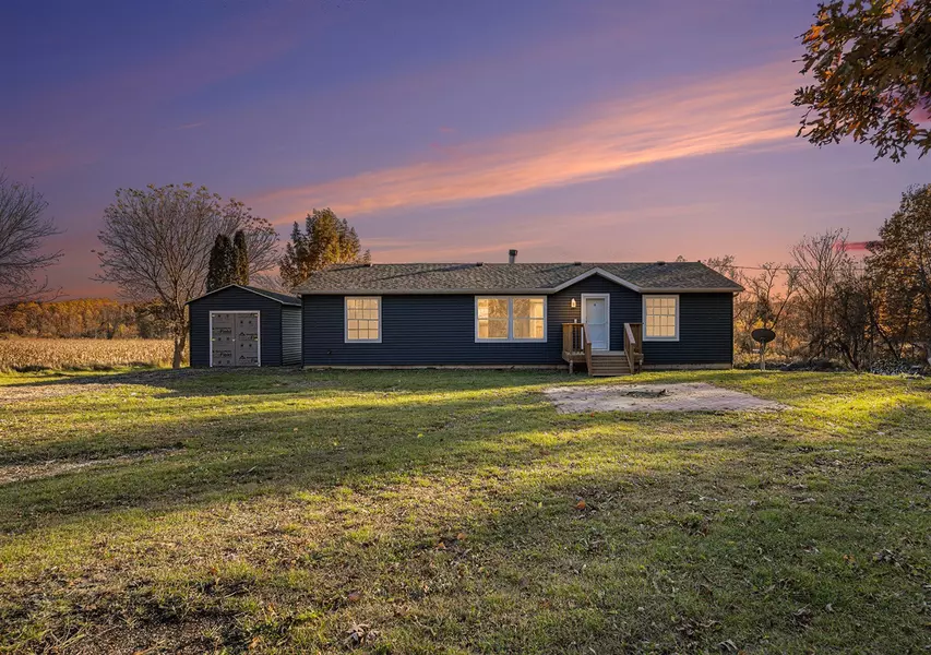 8680 16 Mile Road, Cedar Springs, MI 49319-9589