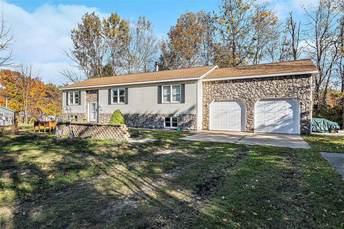 South Haven, MI 49090-9537,1021 Orchard Avenue