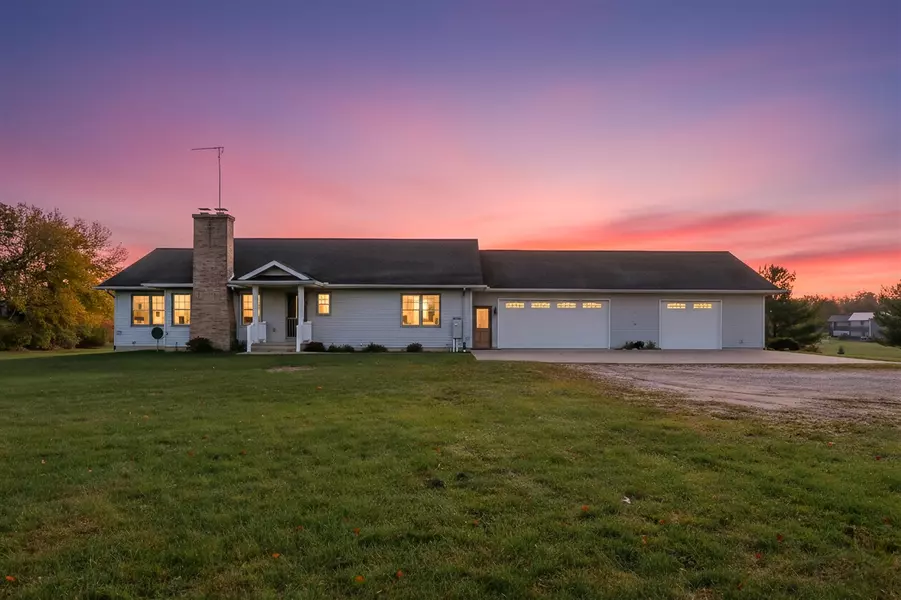 26088 Wasepi Road, Centreville, MI 49032-9526