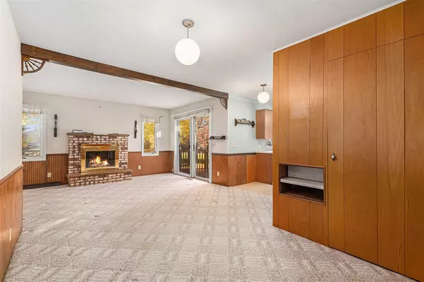 Greenville, MI 48838,7493 Youngman Road