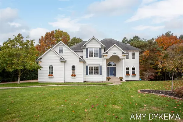 Holland, MI 49424,2963 Pine Edge Court