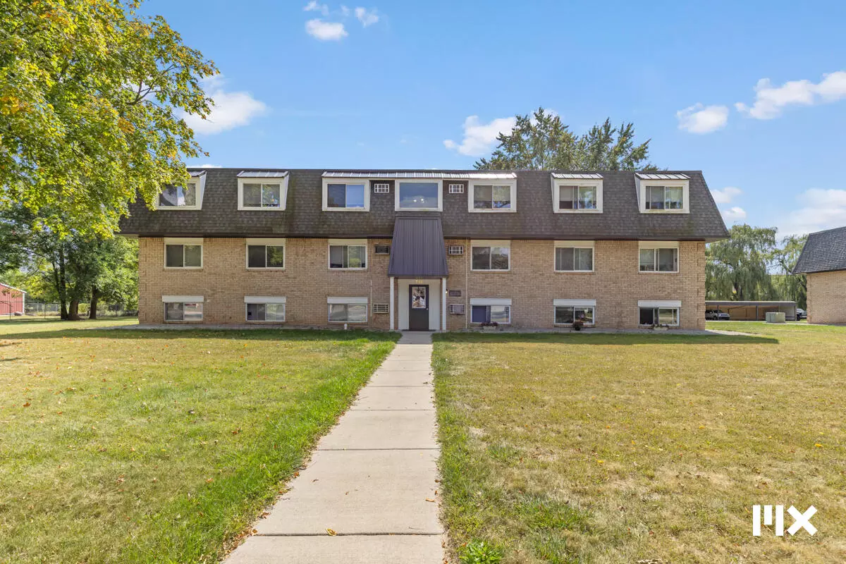 Charlotte, MI 48813,757 W Shepherd Street