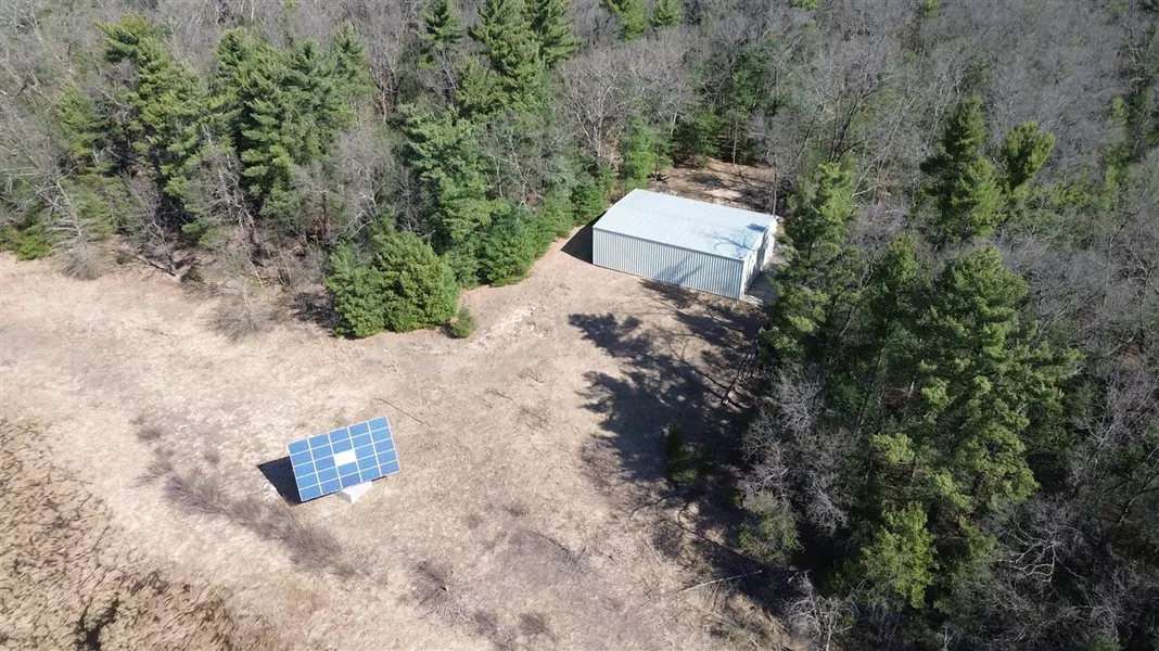 253 W Crystal Lake Road, Whitehall, MI 49461