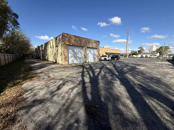 Battle Creek, MI 49037-8405,103 Grove Street