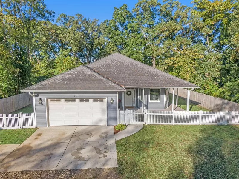 7811 N 39th Street, Augusta, MI 49012