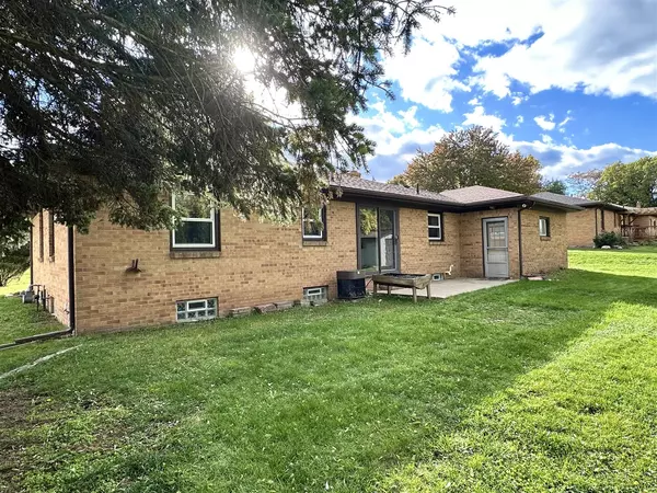 Grand Rapids, MI 49504-2602,1611 Lockhart Drive