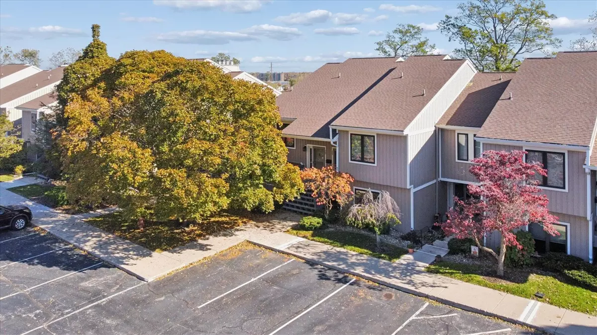 Saint Joseph, MI 49085,205 Wayne Street