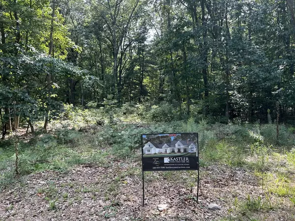 Saugatuck, MI 49453-9463,6440 Gaslight Circle