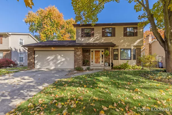 1336 Banbury Avenue, Grand Rapids, MI 49505