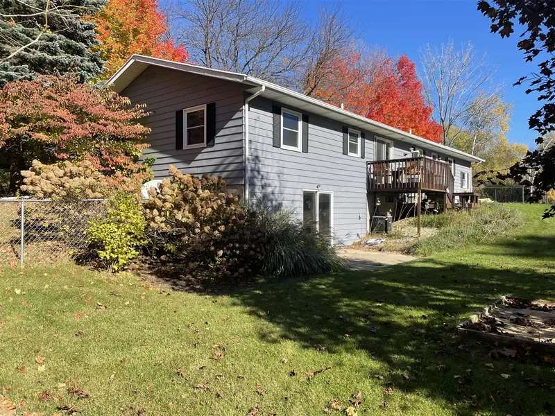 7360 W Orchard Circle, Fremont, MI 49412-8517