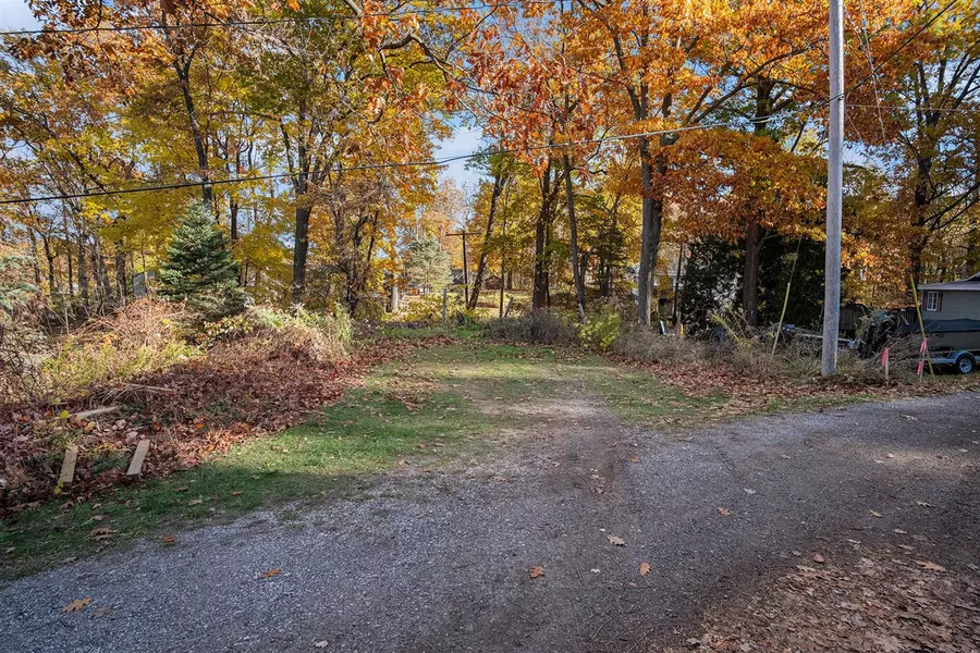 12349 Woodland Park Drive, Belding, MI 48809