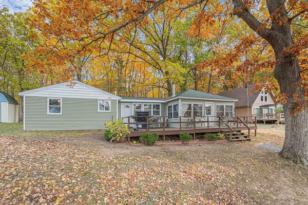 Grand Junction, MI 49056-9212,52761 County Road 384