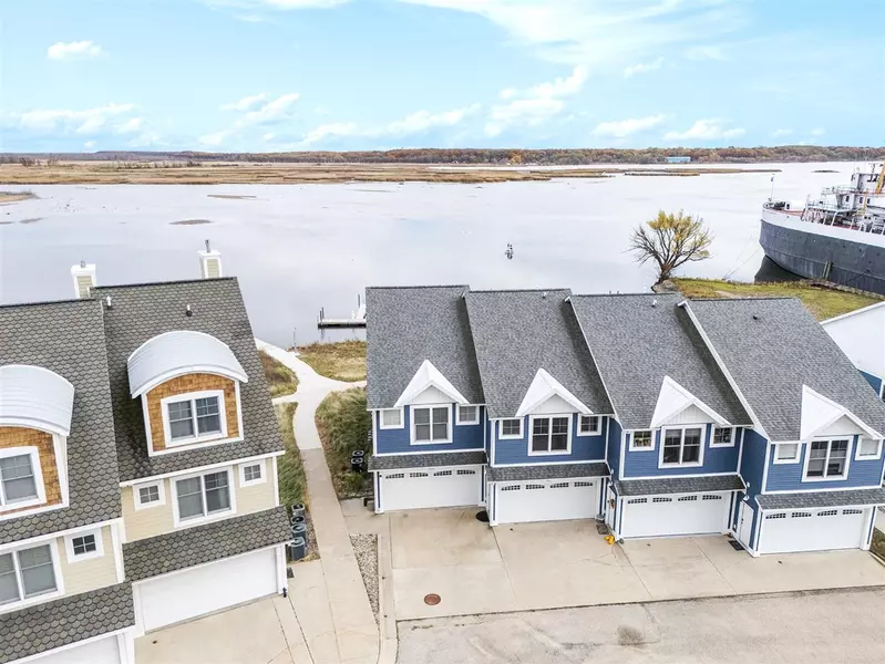 149 Joslin Cove Drive, Manistee, MI 49660-1178