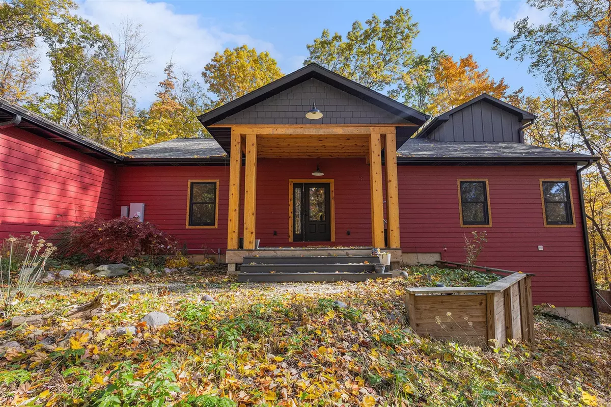 Three Rivers, MI 49093,57689 Lone Tree Road