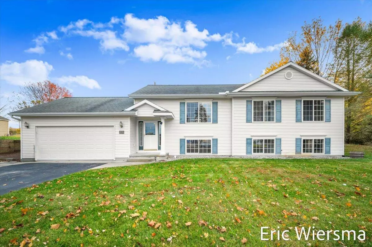 Rockford, MI 49341,7635 Hessler Drive