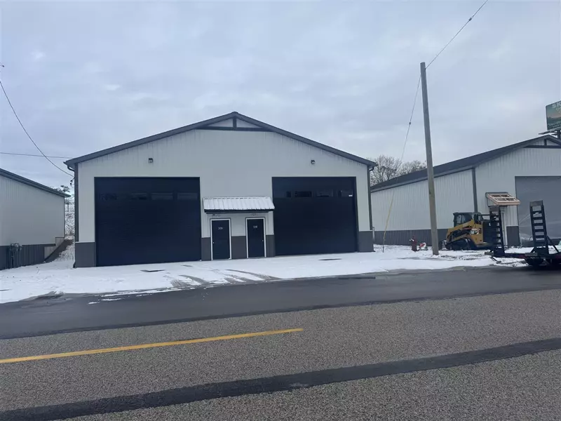 506 508 Ottawa, Muskegon, MI 49442