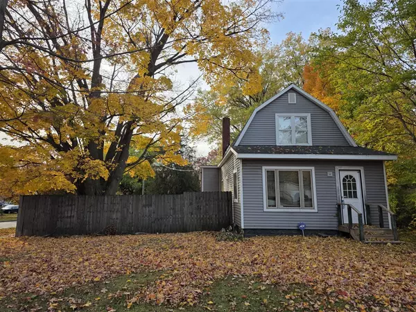 620 Bailey Avenue, South Haven, MI 49090