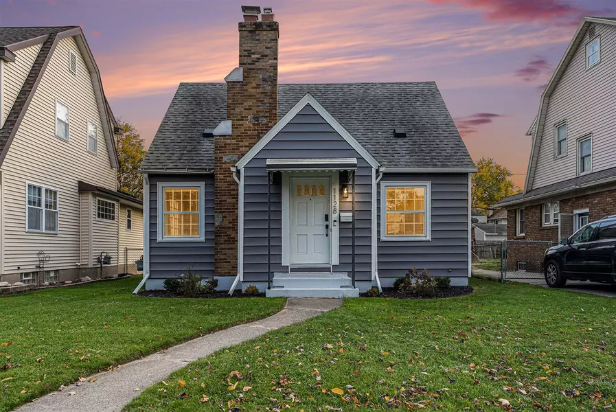 1128 California Street, Grand Rapids, MI 49504-5429