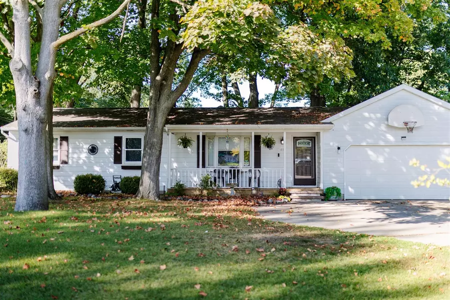 1231 Falling Brook Drive, Kentwood, MI 49508