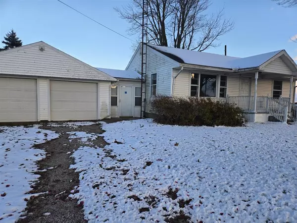 1531 S Raisin Center Highway, Adrian, MI 49221-9605