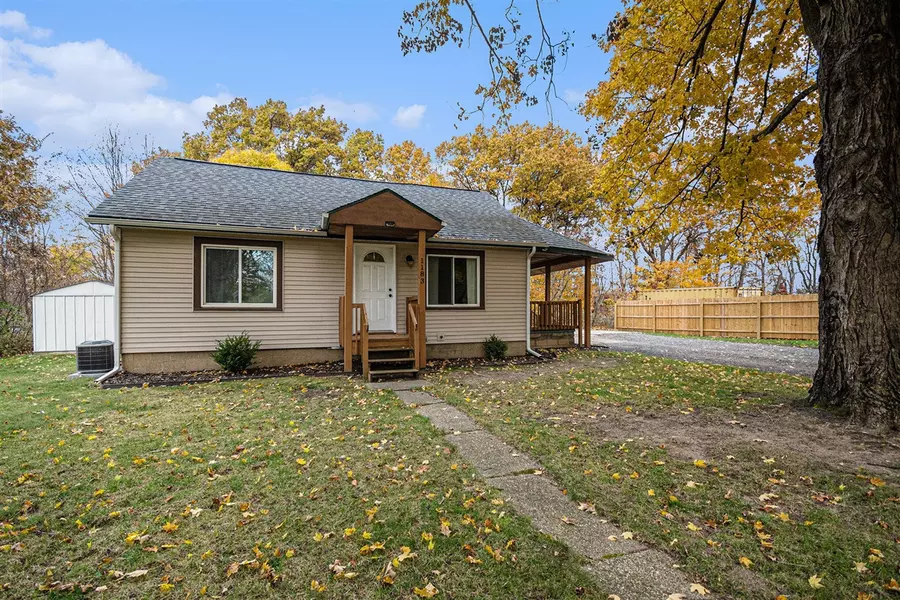 1183 Miller Road, Plainwell, MI 49080-1035