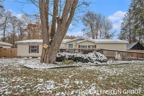 1585 Richards Drive, Allegan, MI 49010-9118