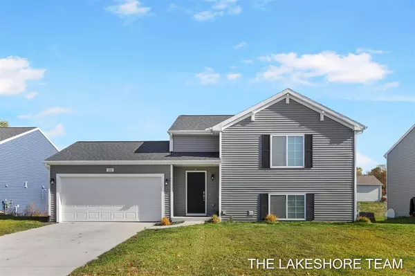 1211 Jayberry Drive, Holland, MI 49424