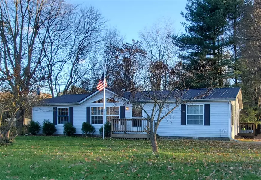 11628 County Road 653, Gobles, MI 49055-9282