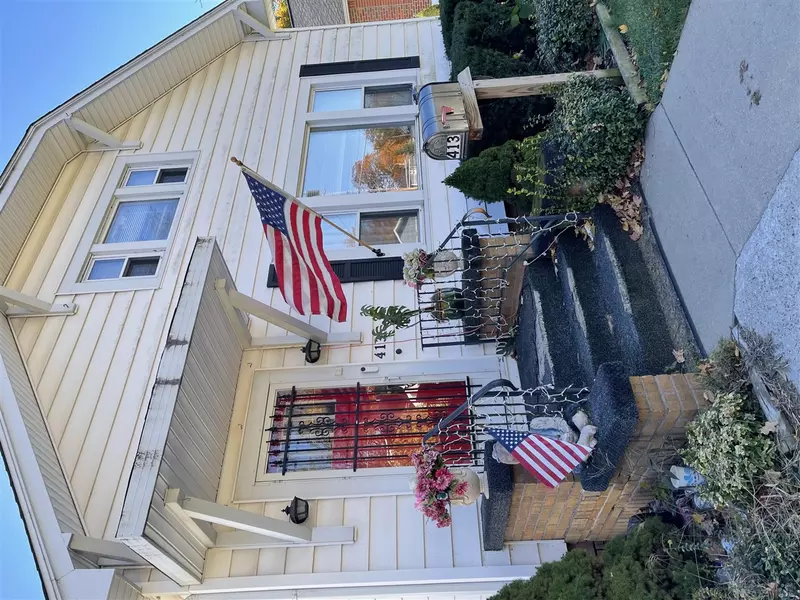 413 E Congress Street, Sturgis, MI 49091-1805