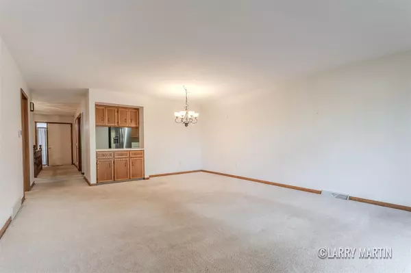 Grand Rapids, MI 49505-5776,2098 Cranbrook Drive