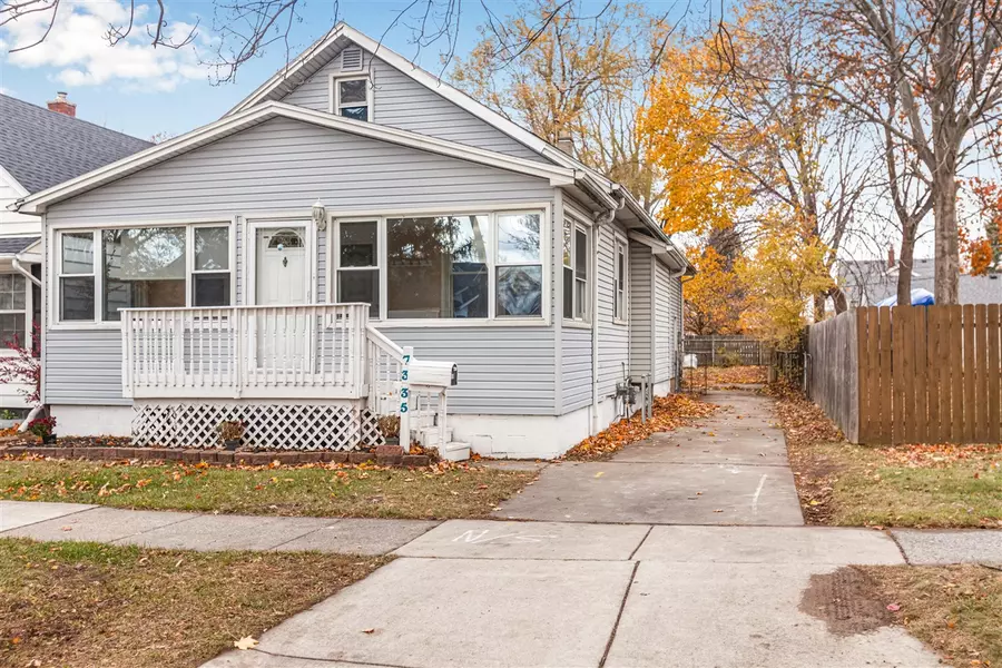 7335 Wiegand Boulevard, Center Line, MI 48015-1460