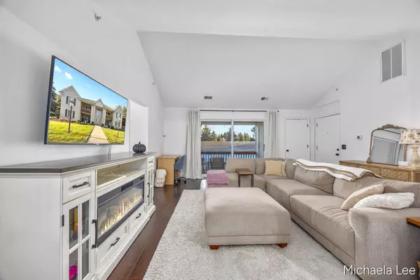 Holland, MI 49424-8091,3169 E Crystal Waters Drive