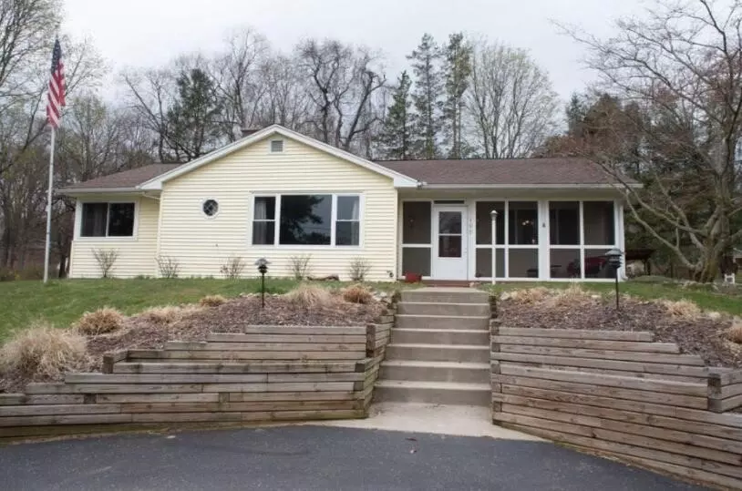 106 W Sunset Boulevard, Battle Creek, MI 49017-5260