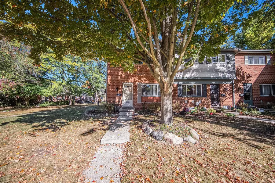 3342 Williamsburg Road, Ann Arbor, MI 48108
