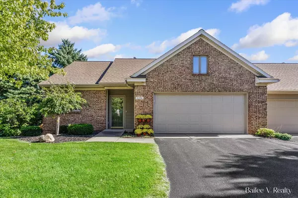 6356 Livingston Court, Hudsonville, MI 49426-8736