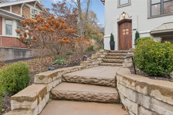 Grand Rapids, MI 49506-2917,1824 Sherman Street