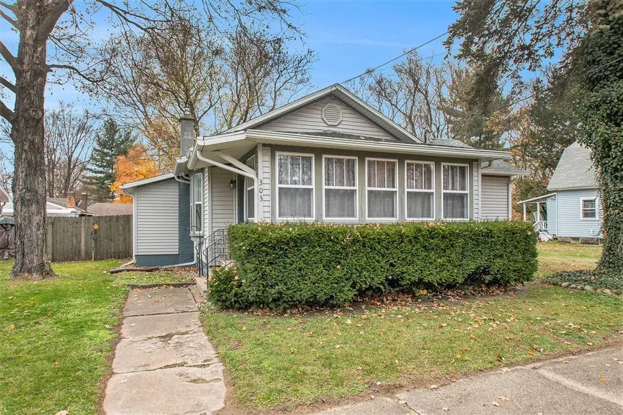 303 Jones Street, Dowagiac, MI 49047