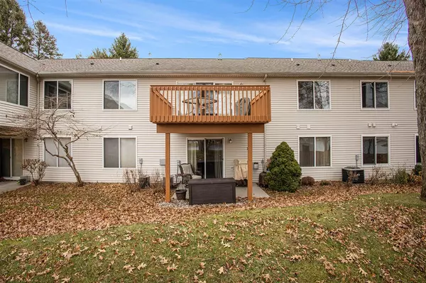 Norton Shores, MI 49444-7736,6825 Windwater Court