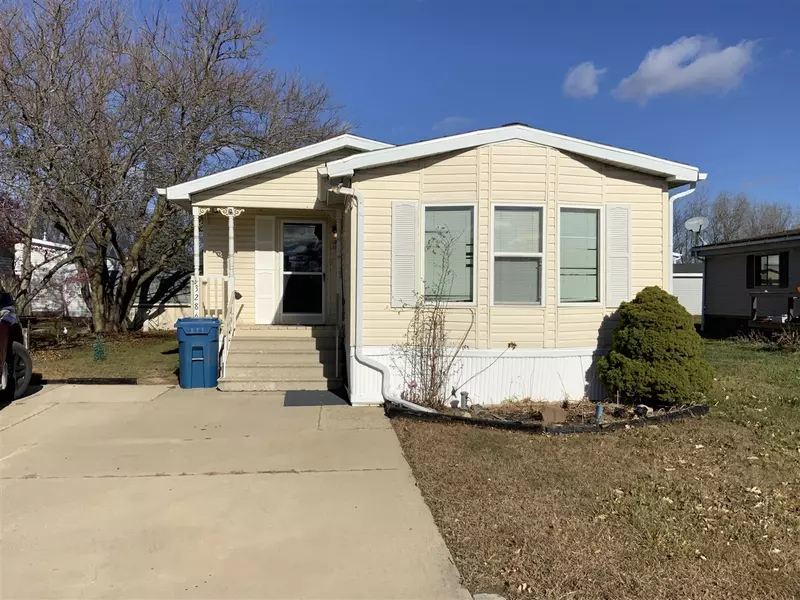 3286 Braeburn Street, Jackson, MI 49201-9038