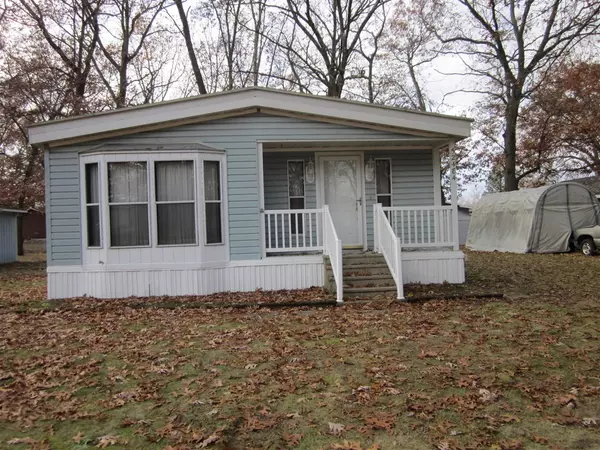 Mattawan, MI 49071-9351,52484 N Point Drive