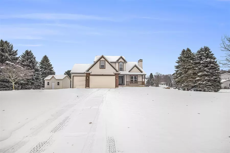 7120 Russet Trail, Rockford, MI 49341-8342