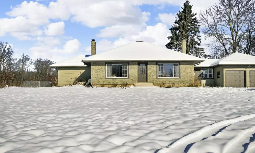 619 137th Avenue, Wayland, MI 49348-9778