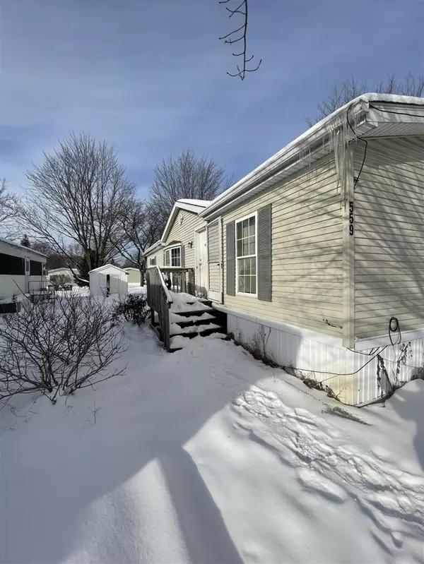 559 Triann Drive, Grand Rapids, MI 49548