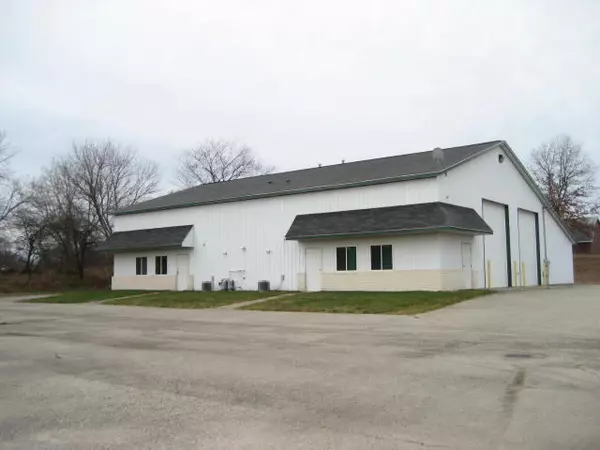 12035 Northland Drive, Cedar Springs, MI 49319