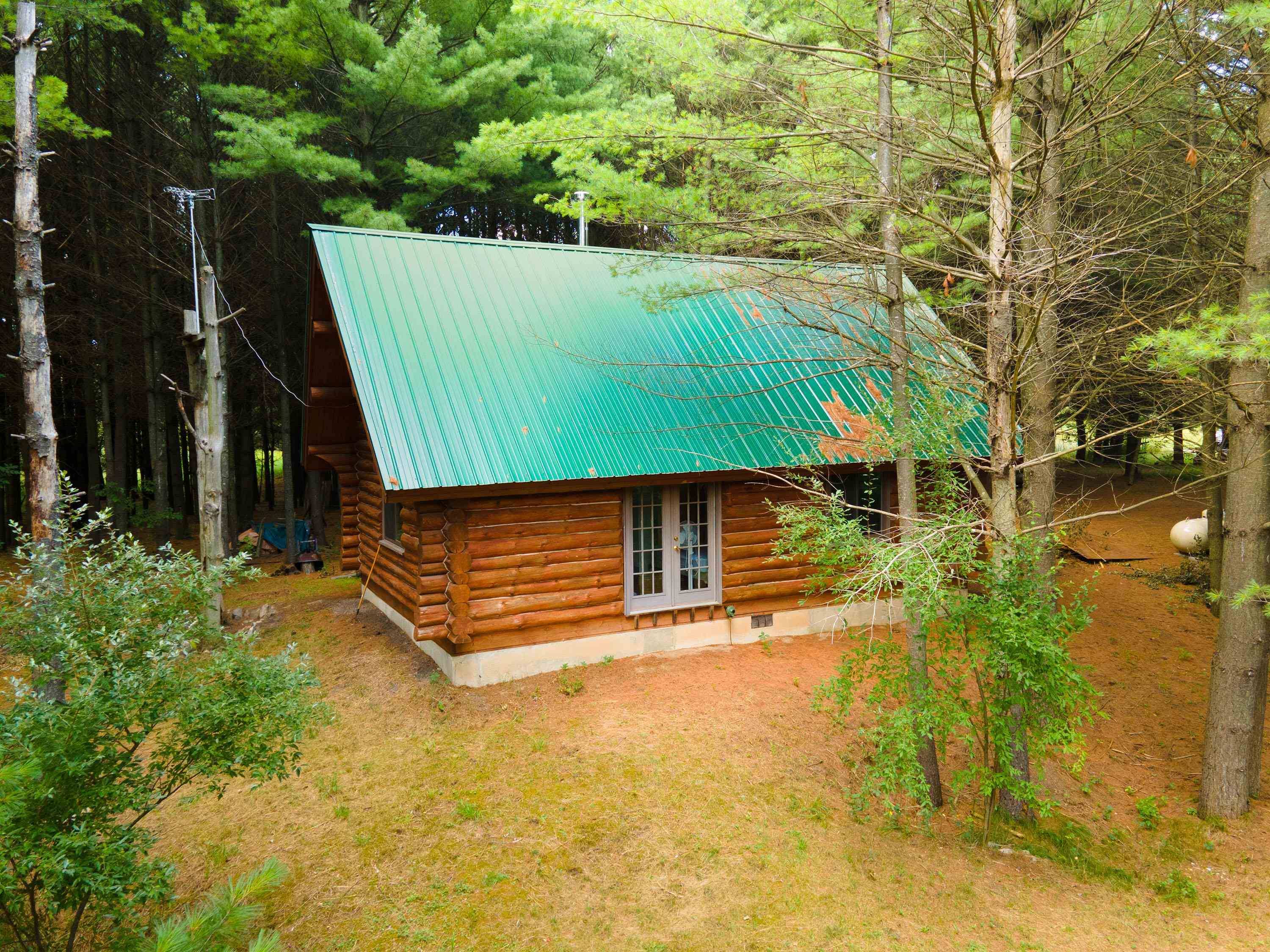 Lake, MI 48632,9715 W Denver Road