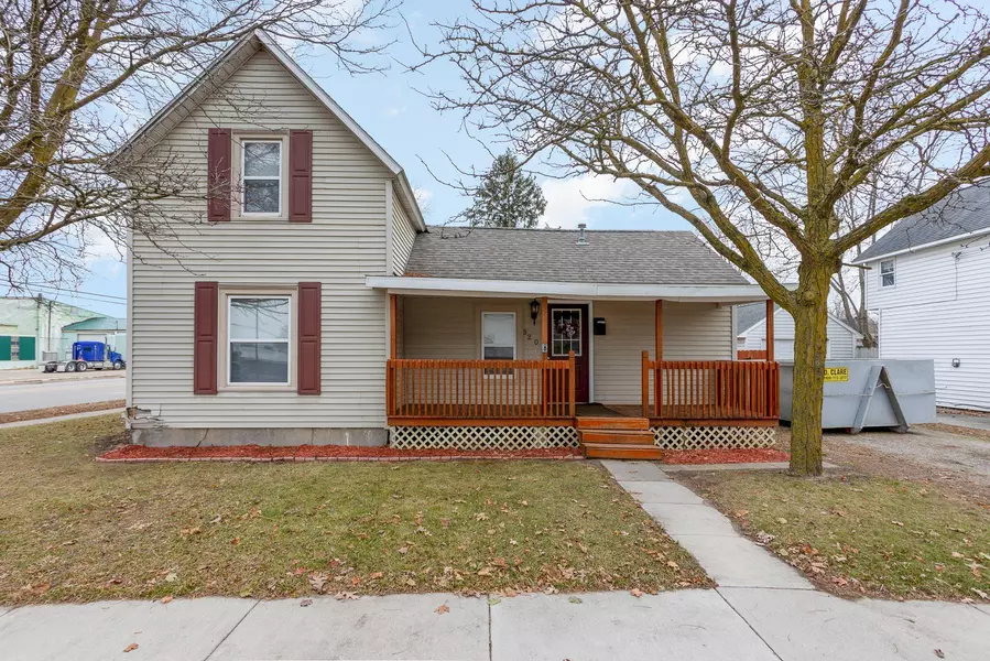 820 N Lansing, Mount Pleasant, MI 48858