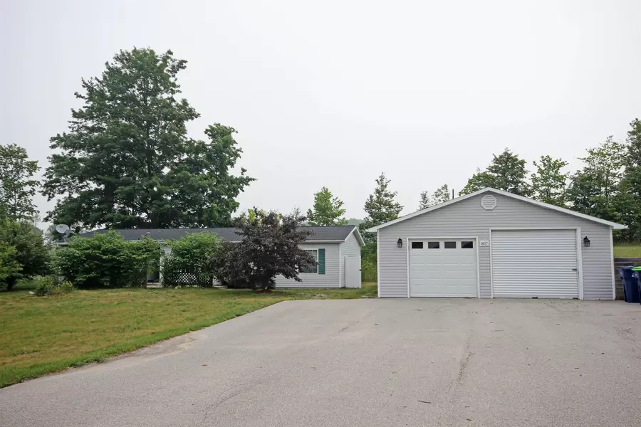 1617 Compton Court, Grawn, MI 49637